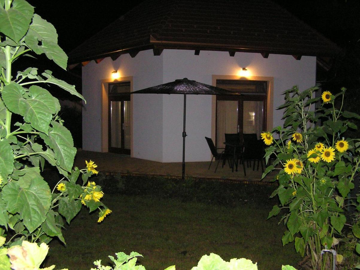 Ferienwohnung Egrelato Vendeghaz Balatonakali Exterior foto